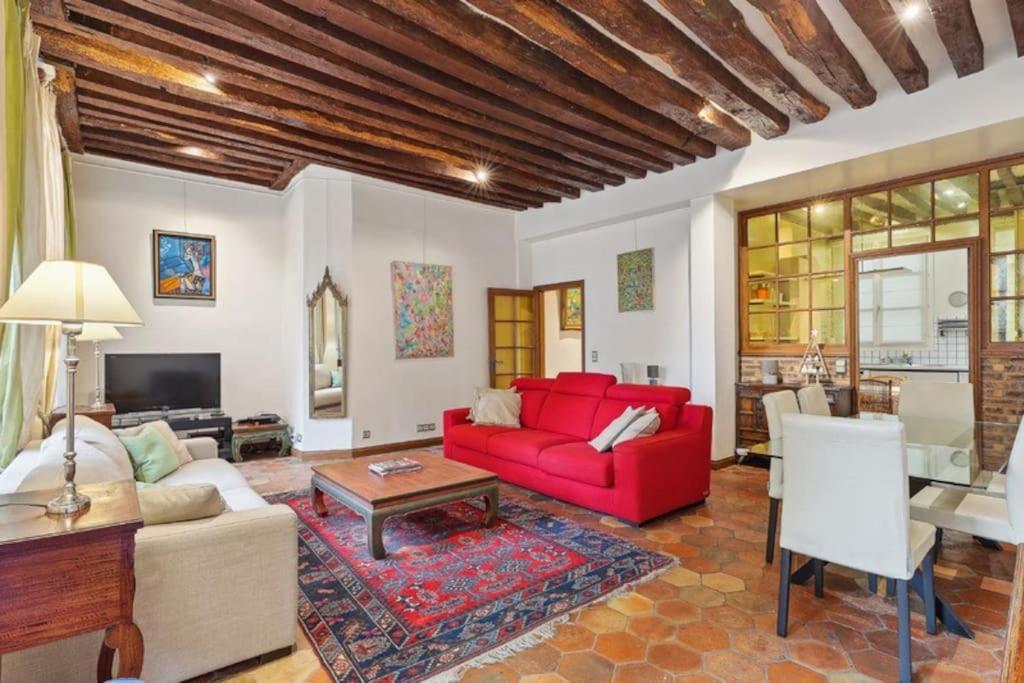 Marais Historical Center Parisian 3br Appartement Paris