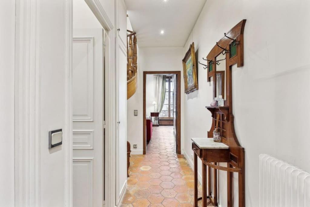 Apartment Marais Historical Center Parisian 3br *